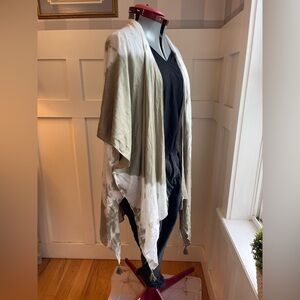 Gentle Fawn Green and White Kimono